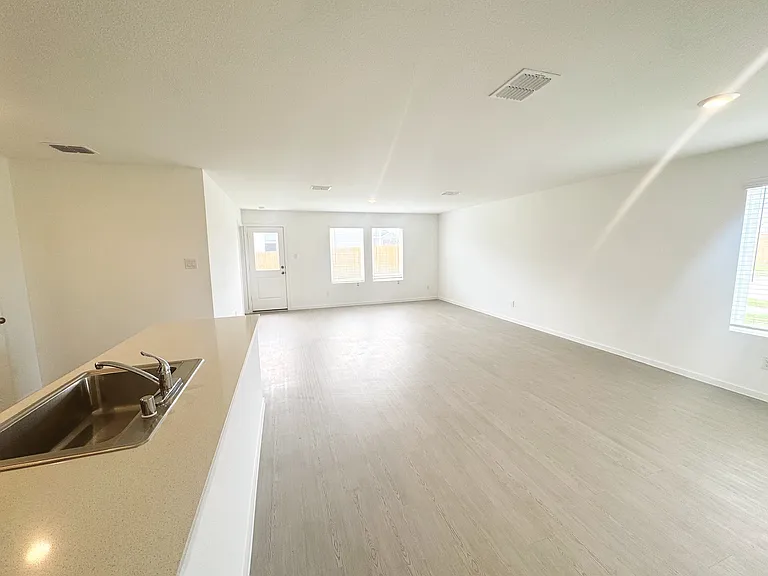 3612 Chambray Dr — Photo 31