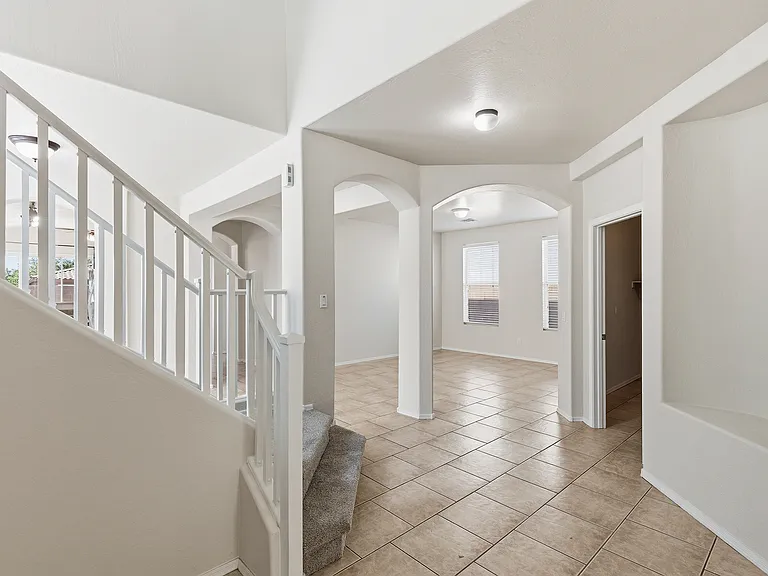 14779 W Bloomfield Rd — Photo 4