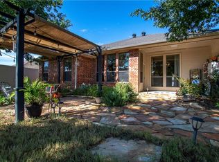 6206 Cynthia Dr, Midlothian, TX 76065