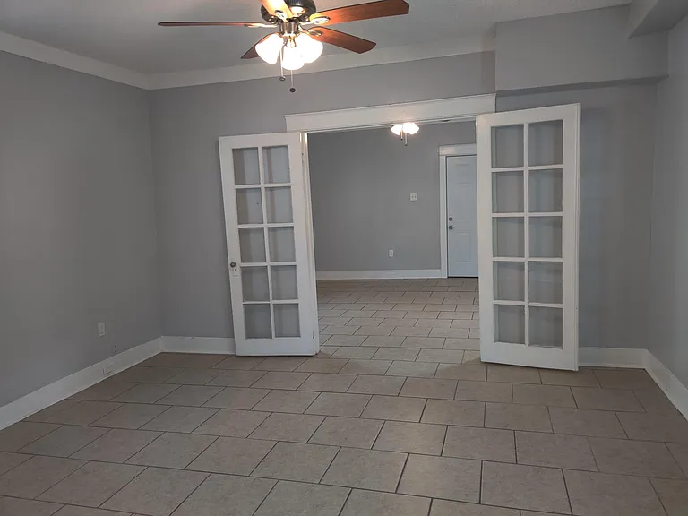 2627 Governor Nicholls St — Photo 5