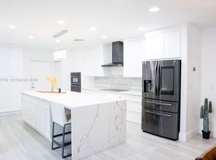 2948 Hidden Harbour Ct, Fort Lauderdale, FL 33312