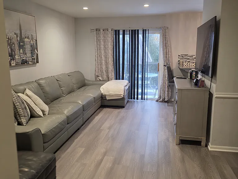 56 Heron Ct — Photo 2
