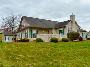 2041 Jamestown Ct, Valencia, PA