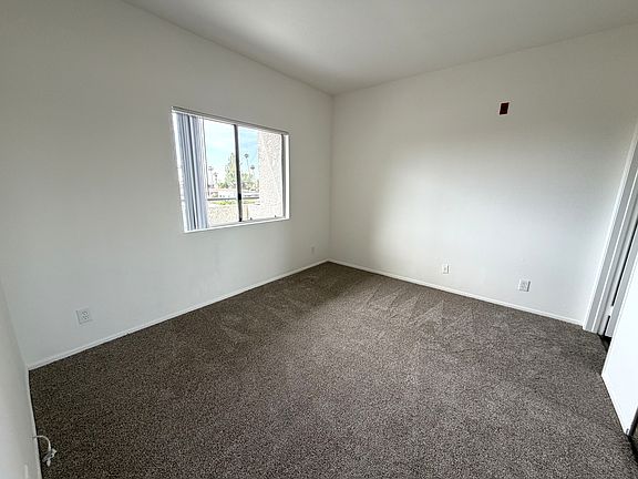 2nd image of 147 S Oak Knoll Ave APT 304