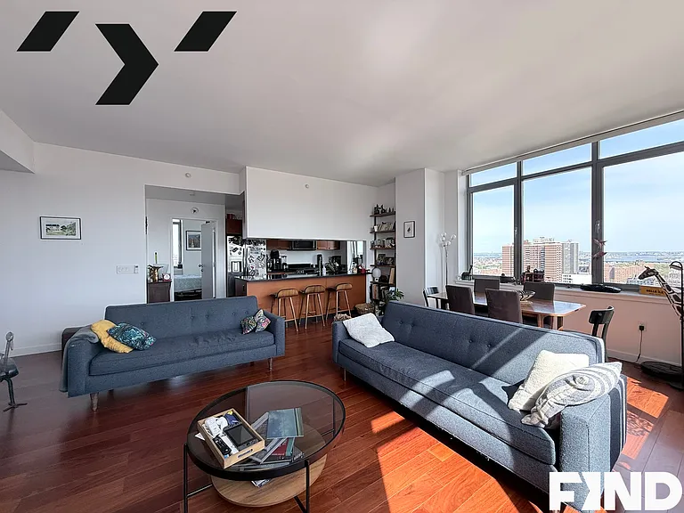 1485 5th Ave #25B — Photo 6