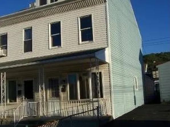 2026 Centre St, Ashland, PA 17921