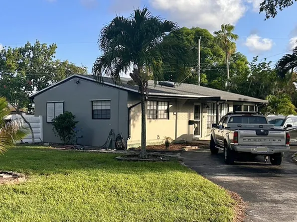 6852 SW 16th Street, Pembroke Pines, FL 33023
