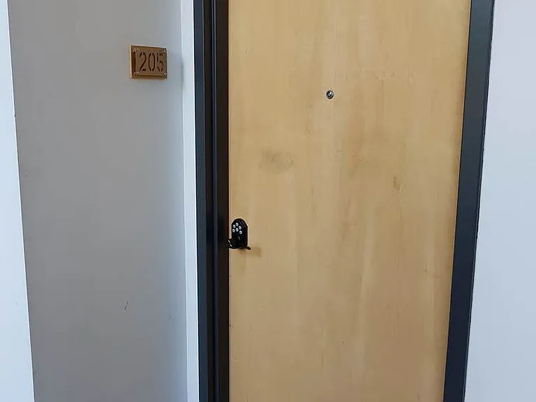 1400 Rosa L Parks Blvd #205 — Photo 5