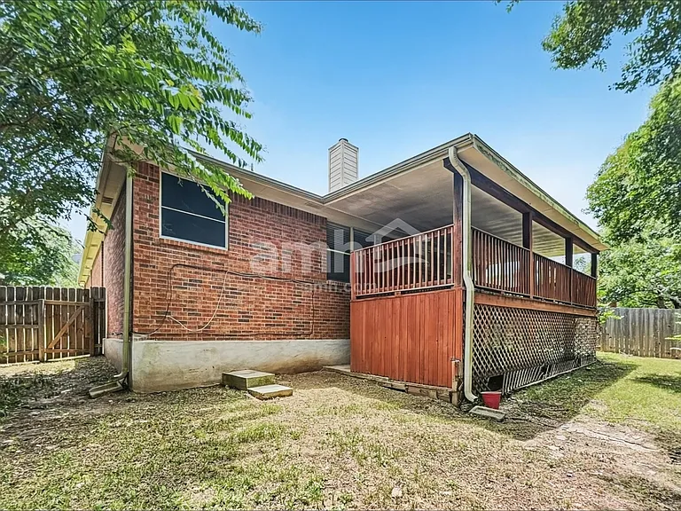 2116 Faldo Ln — Photo 17