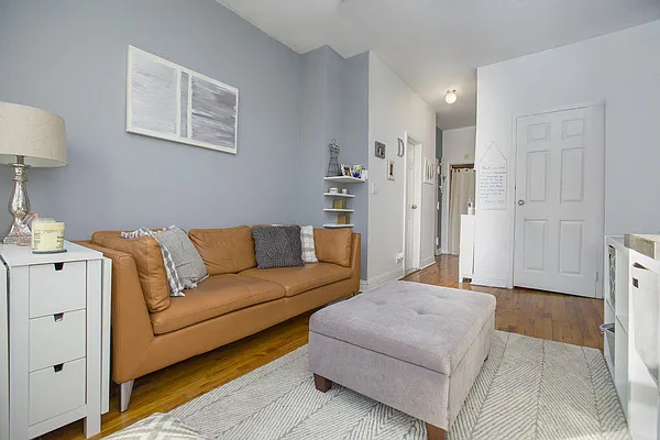 Sold by Nest Seekers International | media 14