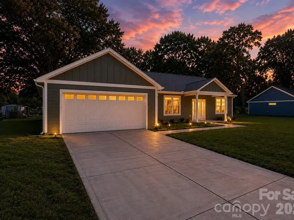 413-24 Dogwood Ln, Statesville, NC 28625
