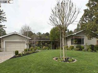 55 Lombardy Ln, Orinda, CA 94563
