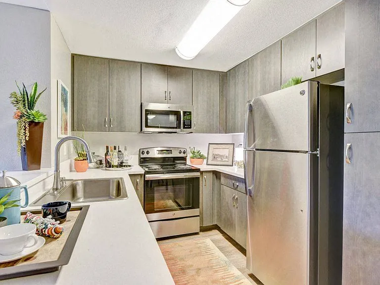 Park Pointe — Photo 4