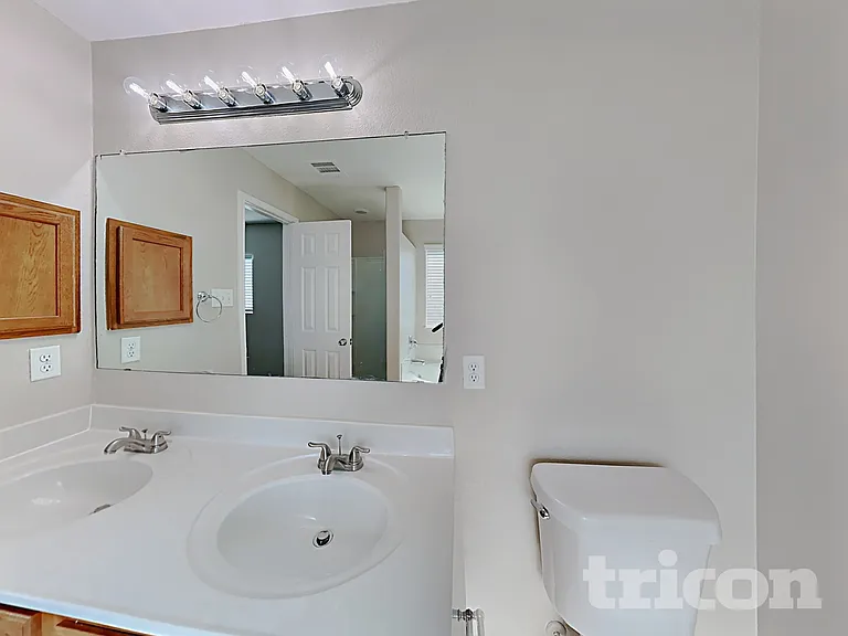 9311 Hanover Sky — Photo 7