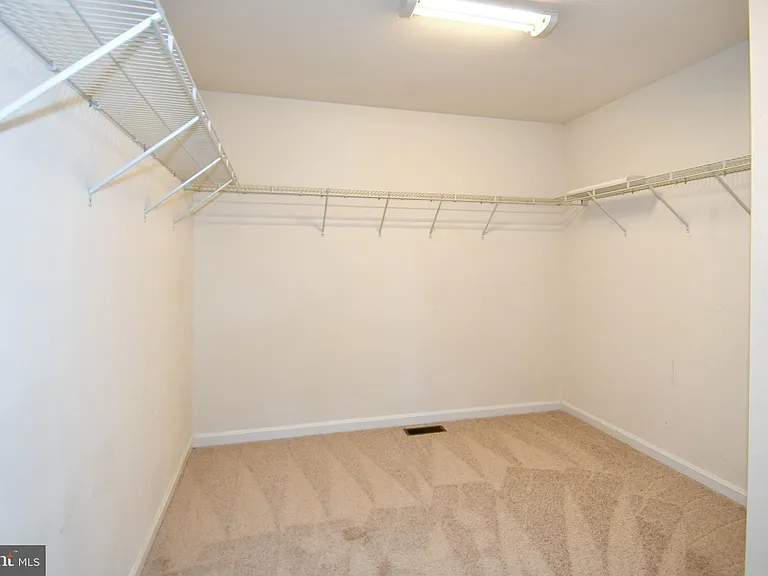3082 American Eagle Blvd — Photo 28