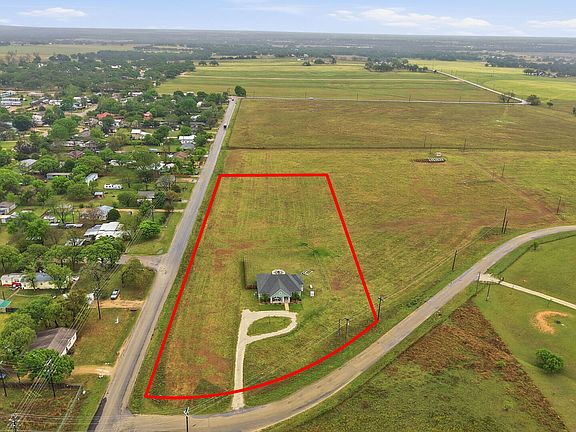 2nd image of 1302 COUNTRYSIDE BND