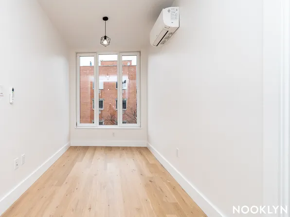 96 Moore Street image 8 of 18