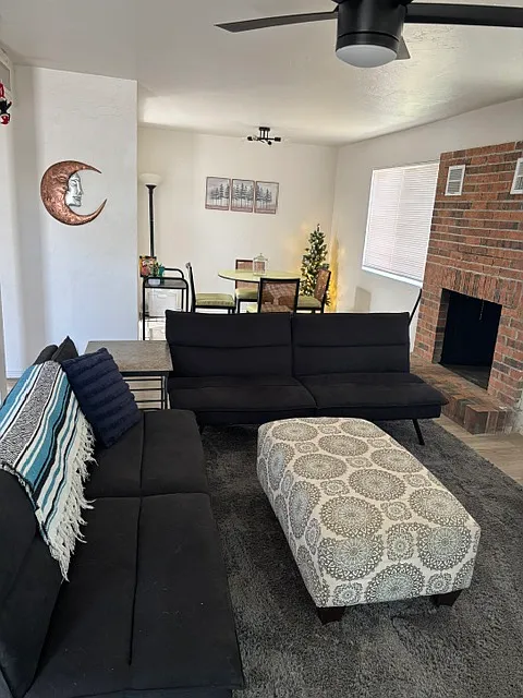 4 bed, 1485 sqft, $2,800 — Photo 4