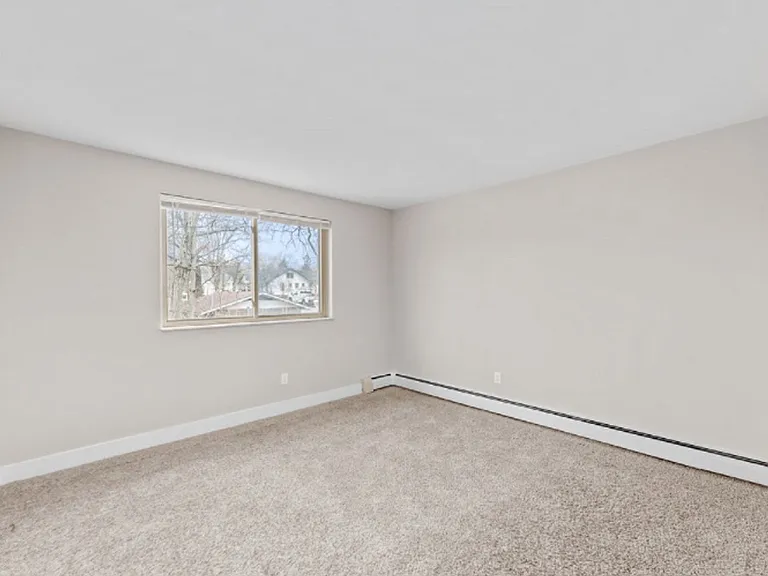 245 S 2nd St #11 — Photo 11