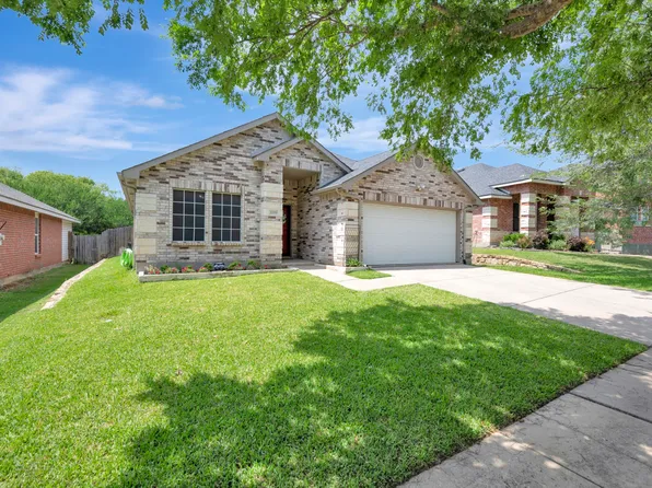 3209 Clydesdale Dr, Denton, TX 76210