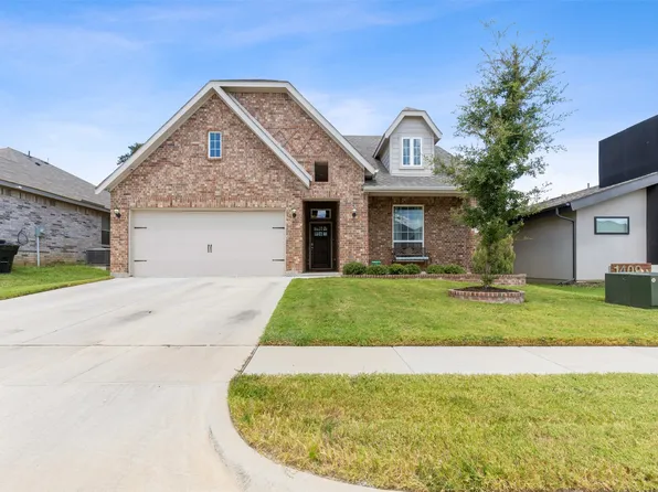 1405 Wavelet Dr, Azle, TX 76020