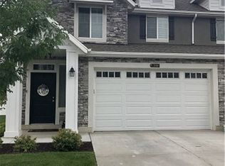 344 W Pages Ln, Bountiful, UT 84010