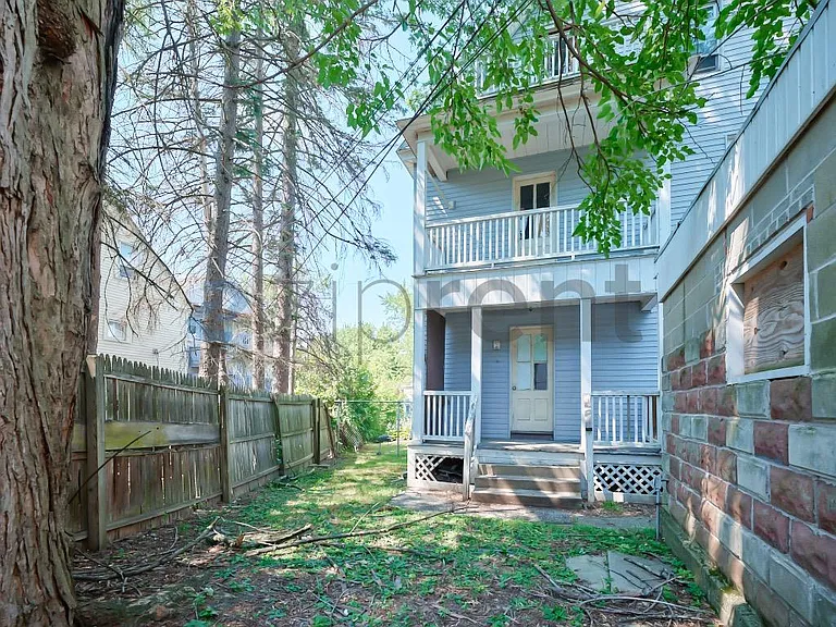 30 Forest Park Ave #1 — Photo 38