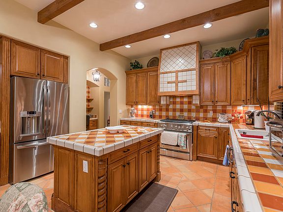 5th image of 10801 E Cloudview Ave