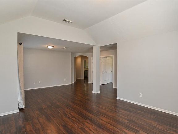 3rd image of 15830 Mission Glen Dr #D