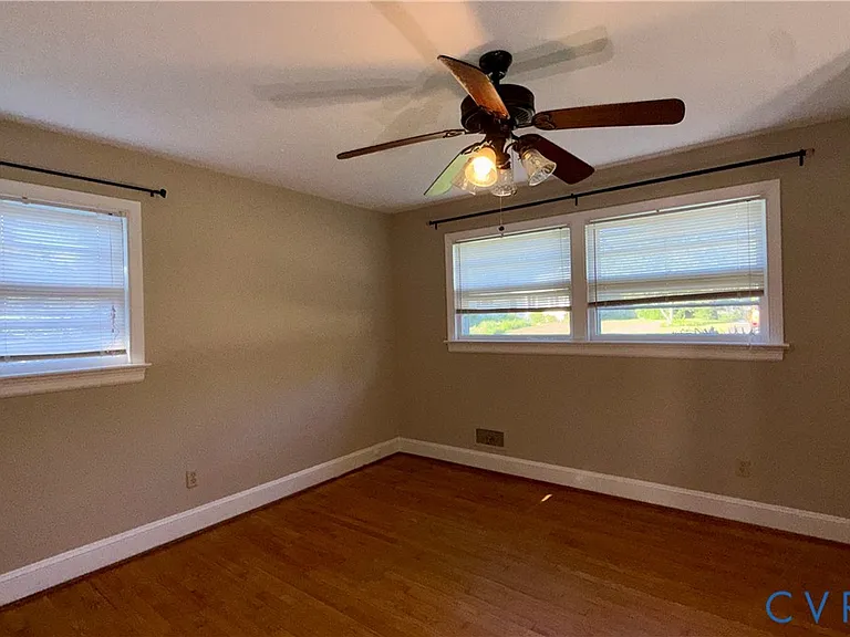 5630 Boynton Pl — Photo 12