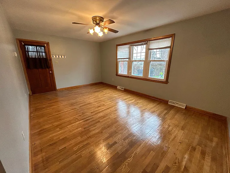 138 Coleman Ave #1 — Photo 4