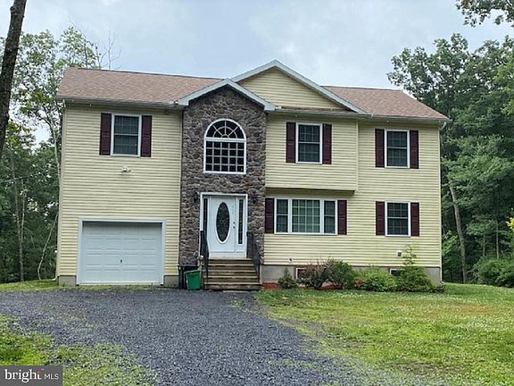 2nd image of 536 Hearthstone Cir