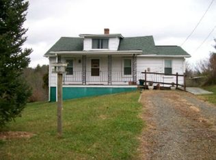 102 Hillside Loop, Fries, VA 24330