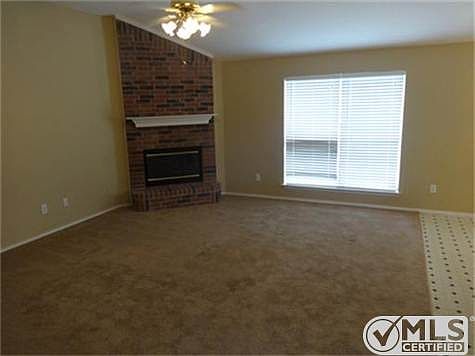 3rd image of 1209 Cypress Ln