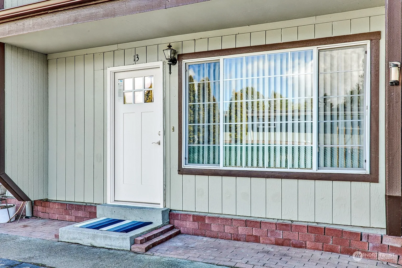 3333 Redwood Avenue #13 photo 1