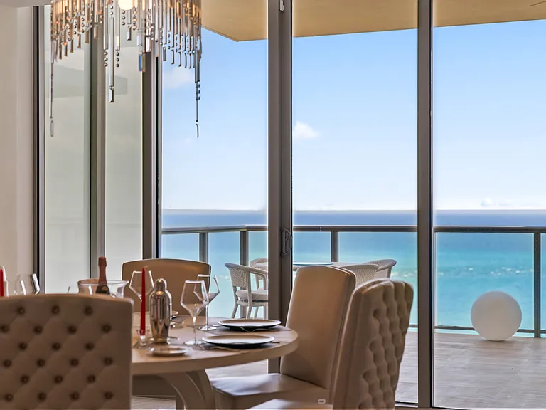 9703 Collins Ave #Penthouse 00 — Photo 4
