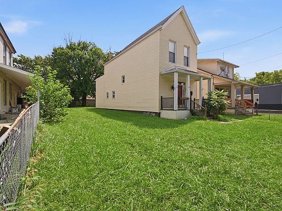 4th image of 1426 Kendall St