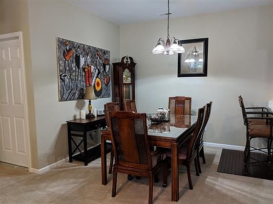 5th image of 614 Belmonte Dr Unit A