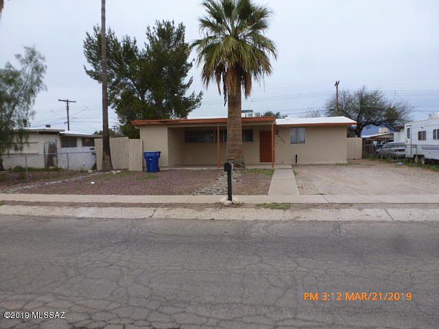1st image of 3747 E Garden St