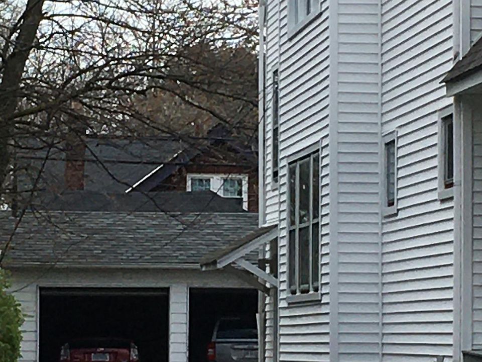 2nd image of 2627 Hampshire Rd #2