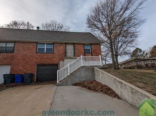 513 N Church St, Olathe, KS 66061