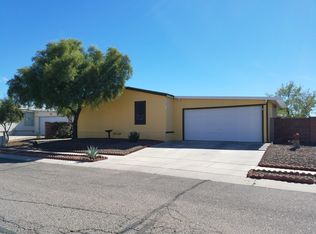 6120 E Thunder River Dr #2, Tucson, AZ 85756