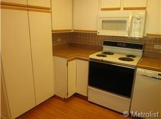 600 S Clinton St APT 7B, Denver, CO 80247