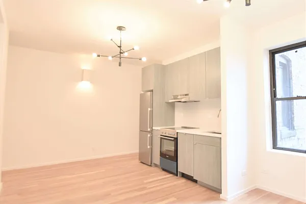 Rented by Bold New York | media 16