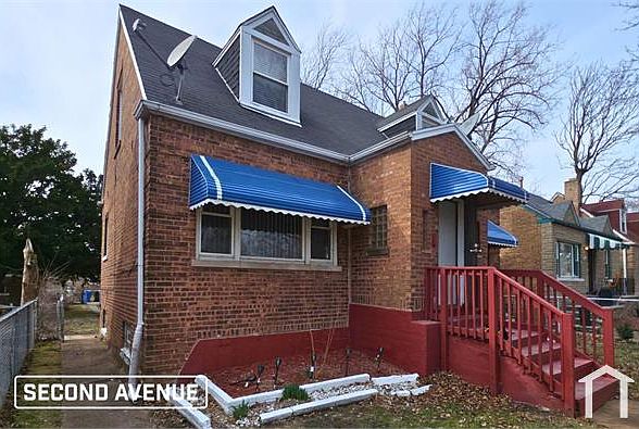 1st image of 10148 S Bensley Ave