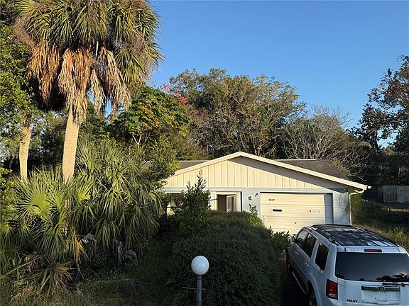 2nd image of 9447 Bahia Rd