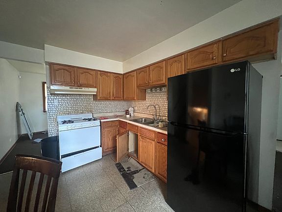 4th image of 14822 S Dobson Ave