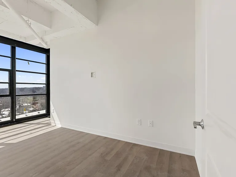 The Tower at Henry — Photo 131