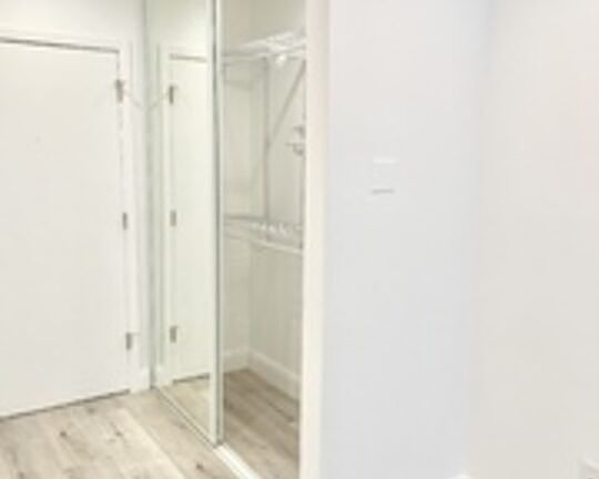3rd image of 960 Larrabee St APT 328
