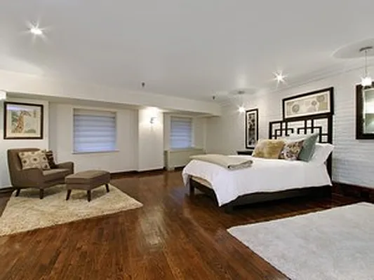 Sold by Corcoran | media 2